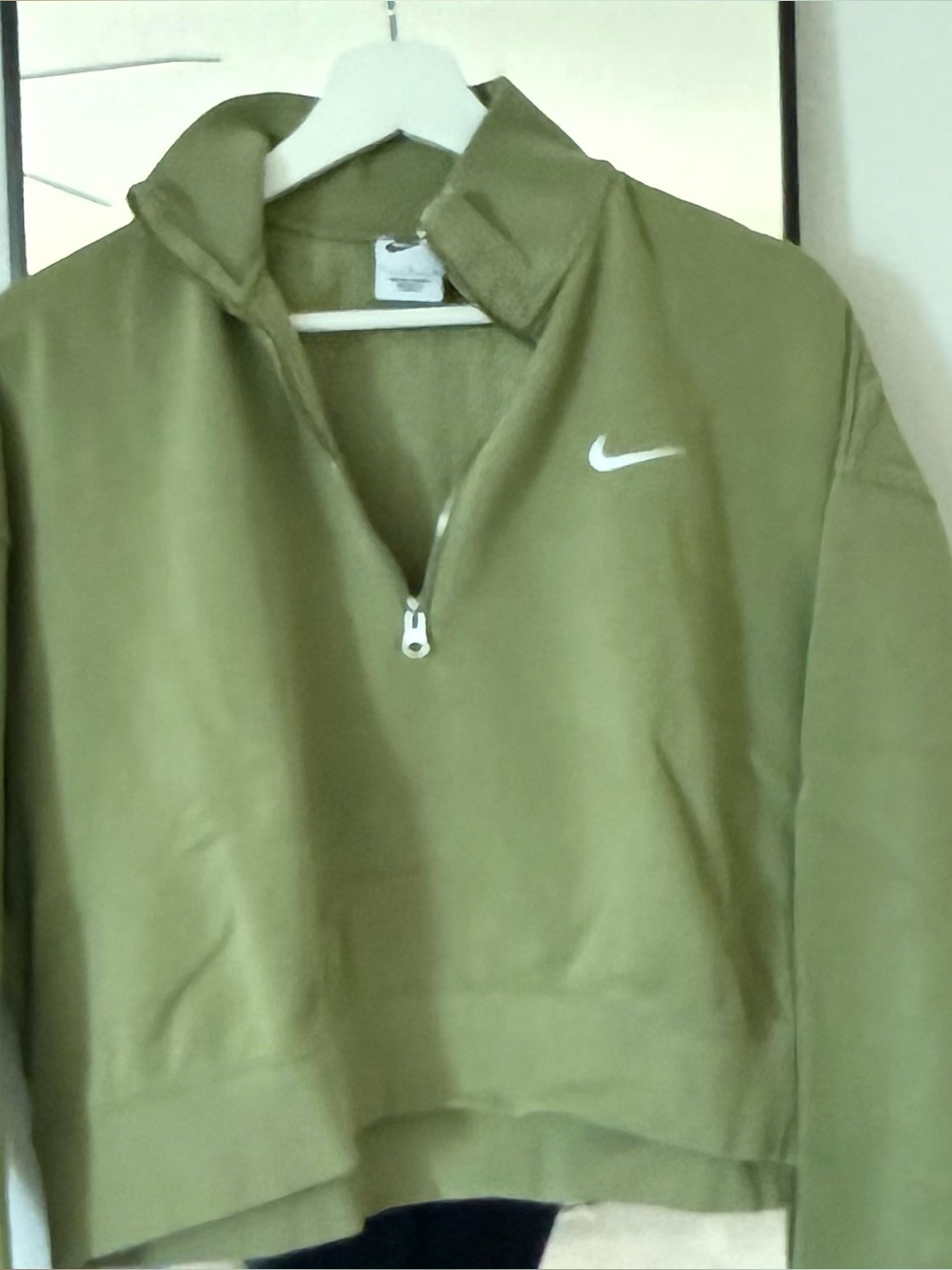 Nike Women’s Green Half-Zip Performance Pullover size L
